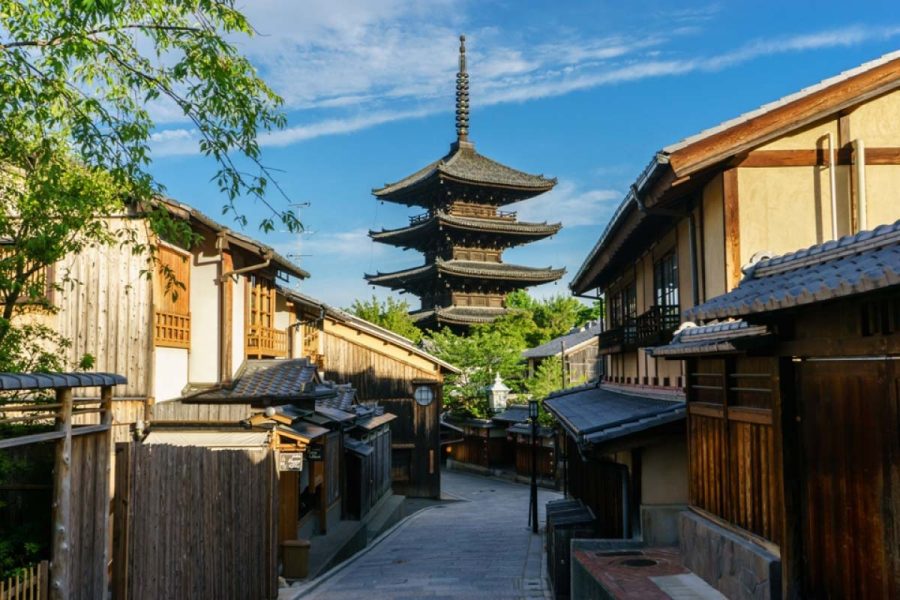 Kyoto Private Customizable Tour with Car  (12h / 9 ppl MAX)