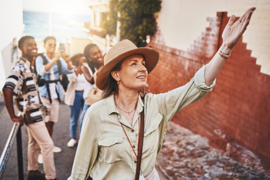 Yokohama Private & Customizable Walking Tour with Expert Guide (7h / 3ppl)